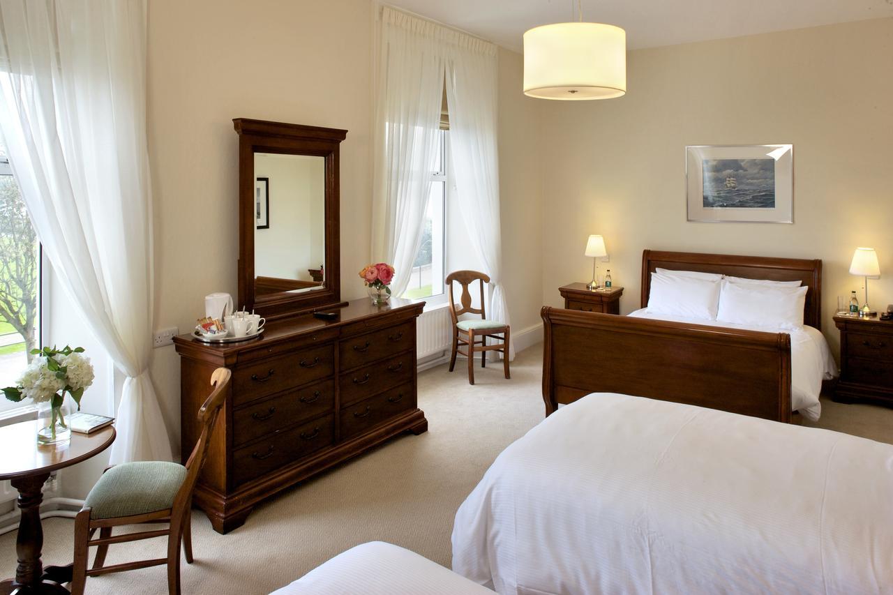 Walter Raleigh Hotel Youghal Eksteriør billede