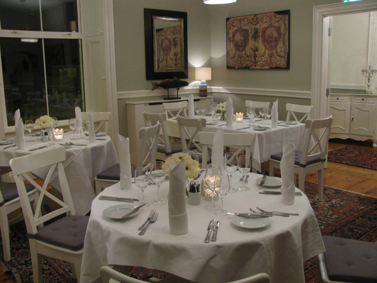 Walter Raleigh Hotel Youghal Eksteriør billede