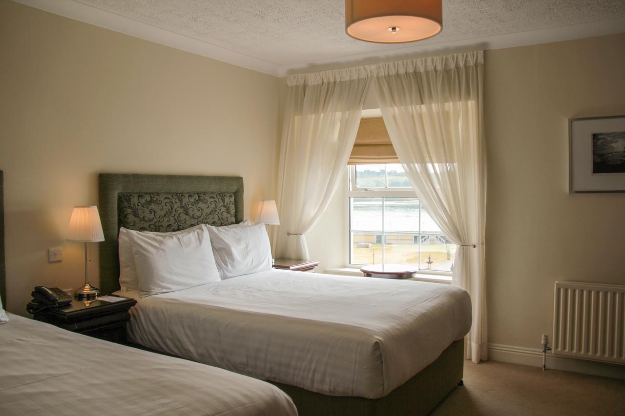 Walter Raleigh Hotel Youghal Eksteriør billede